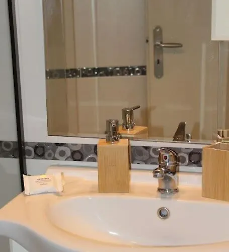 Nefeli Archangelos (Rhodes)